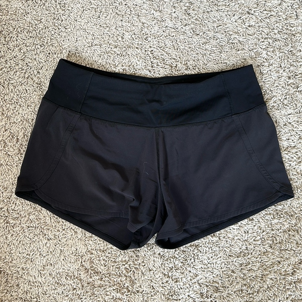 Lululemon black shorts